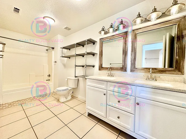 9685 Canyon Meadows Dr — Photo 15