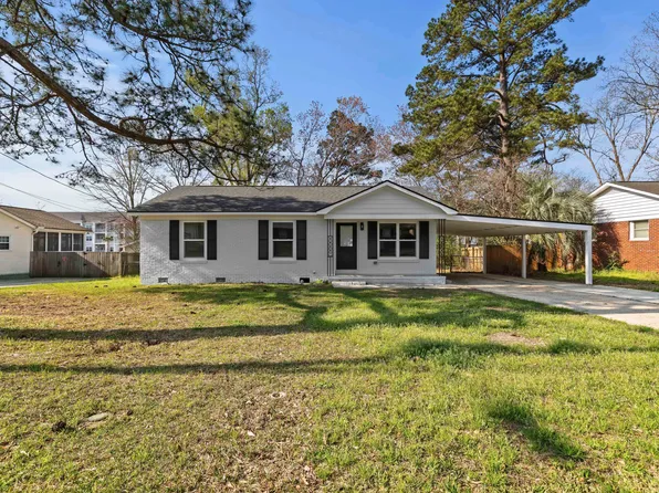 7585 Peppercorn Ln, North Charleston, SC 29420