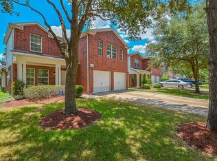 17211 Shadow Ledge Dr, Houston, TX 77095