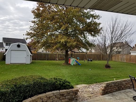 4th image of 224 Oakwood Ln