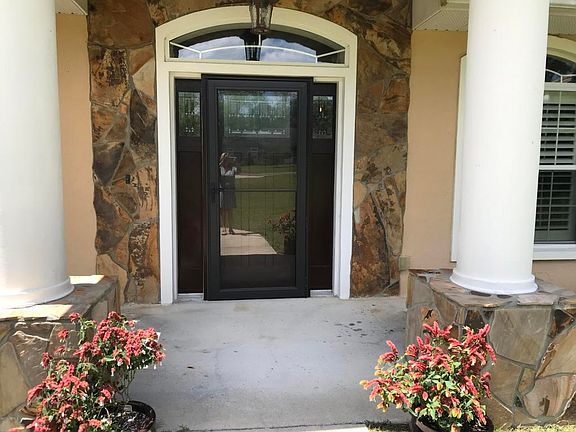 2nd image of 20644 NE 115th Pl