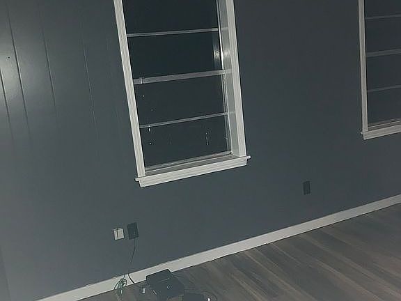 5th image of 125 Hillside Dr