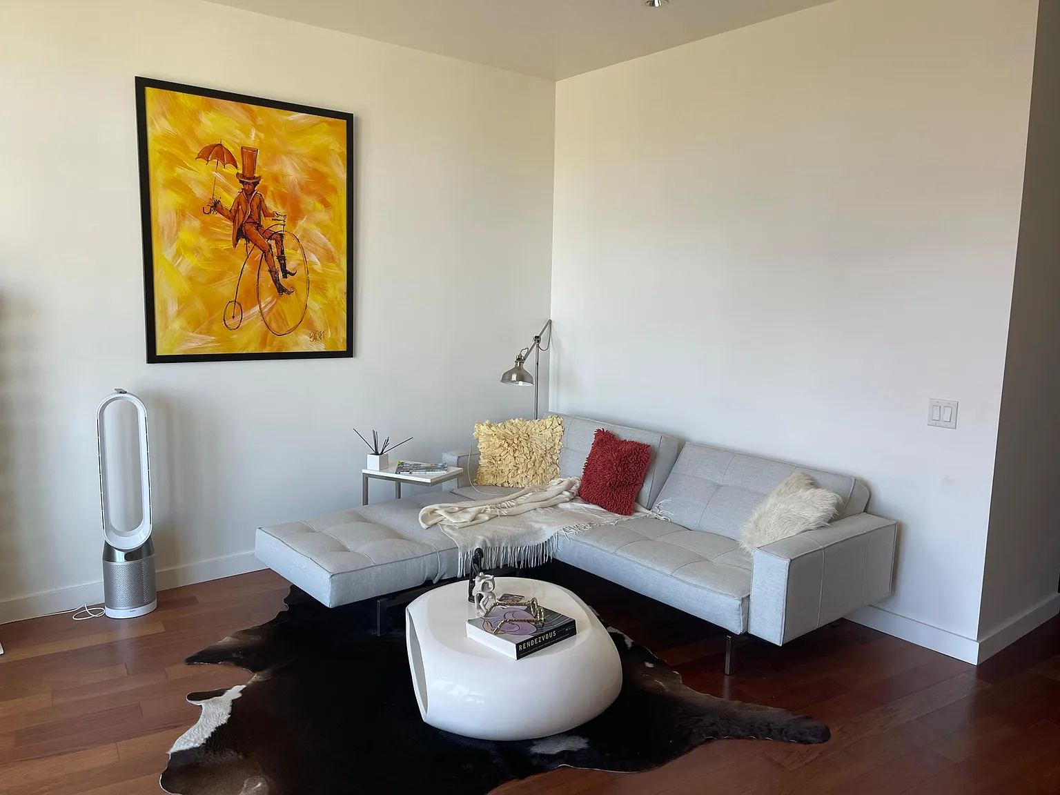 1 bed, 693 sqft, $2,200 — Photo 3