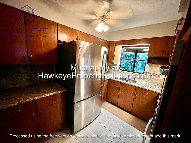 3205 Carleton Cir W — Photo 16