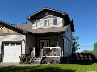 725 Centre St, Shaunavon, SK S0N2M0