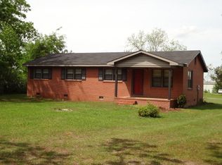 144 Blanton St NE, Pelham, GA 31779