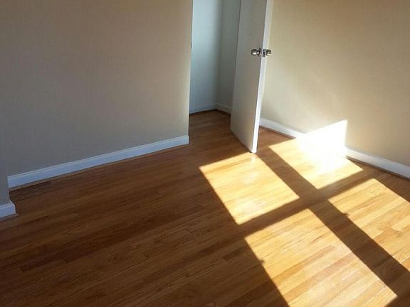 3rd image of 1334 Potomac Ave APT 26