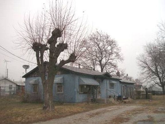 2nd image of 312 S Lake St