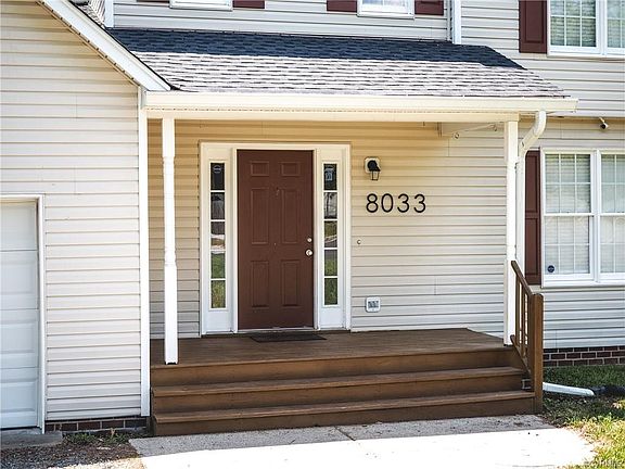 4th image of 8033 Dominion Park Dr