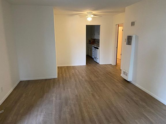 3rd image of 331 N East St APT B