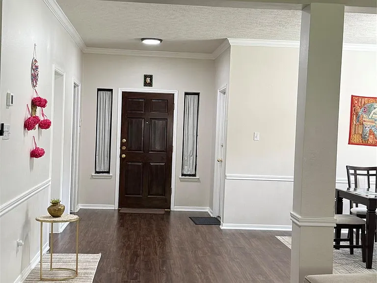 11807 McKinney Falls Ct — Photo 2