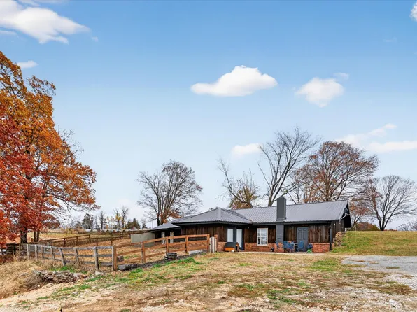 507 Barber Road, Chadwick, MO 65629