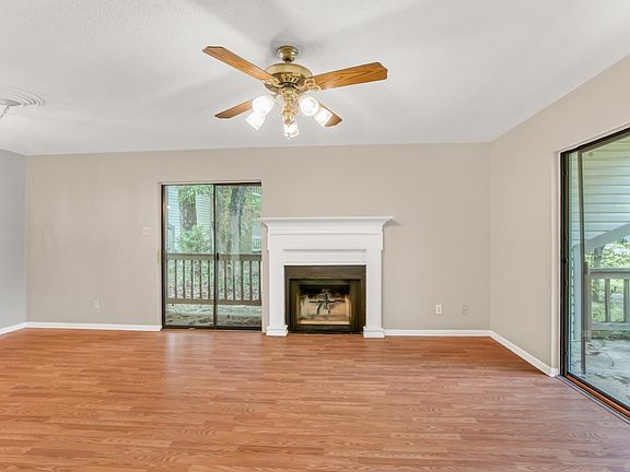 3rd image of 101 Pine Forest Dr #E17