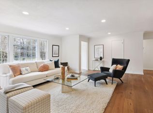 4349 Avondale Rd, Golden Valley, MN 55416