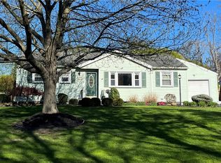 322 Marwood Rd, Rochester, NY 14612