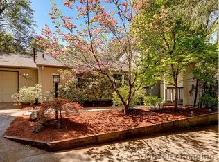 9727 SW Quail Post Rd, Portland, OR 97219