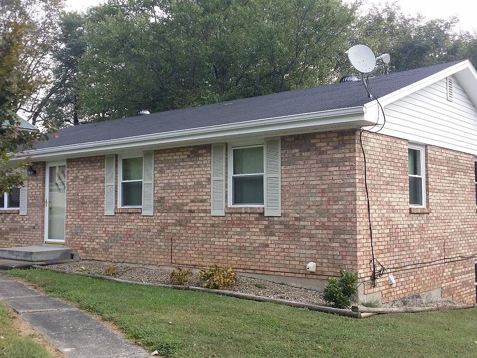 1st image of 588 Magnolia Dr