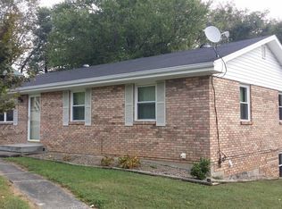 588 Magnolia Dr, Mount Sterling, KY 40353