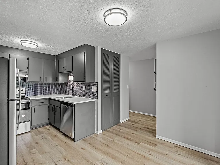 Heritage Meadows Apartments — Photo 17
