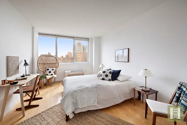 Sold by Halstead Real Estate | media 4
