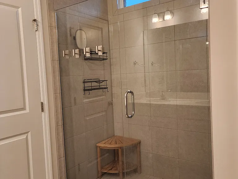 111 Fernhill Dr NW — Photo 17