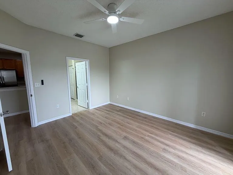 2925 Crestwood Ter #5204 — Photo 20
