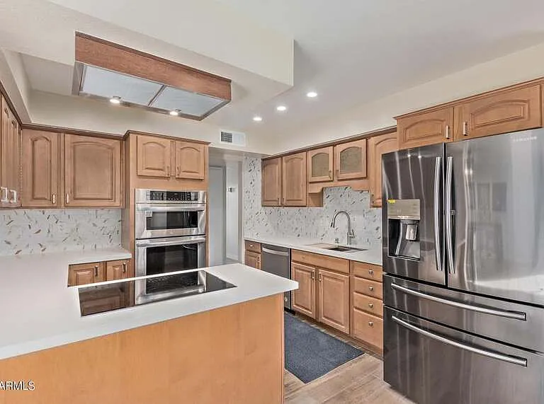 8737 E Sage Dr — Photo 7