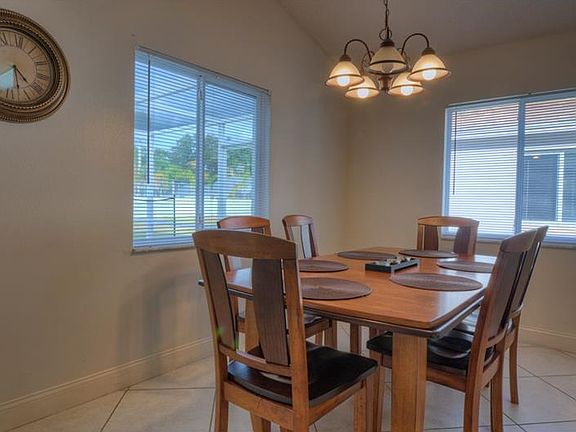 5th image of 2633 Montego Bay Blvd