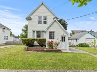 9 Kurtz Ave, Lancaster, NY 14086