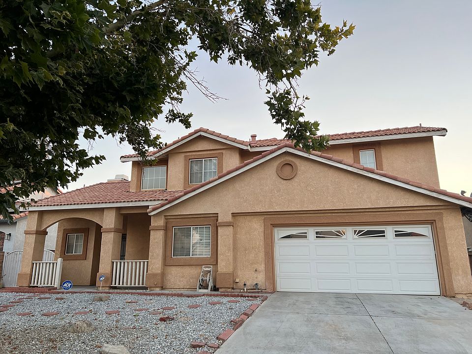 1st image of 15634 Kearny Dr
