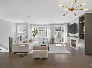 23 Legion Dr #102, Cresskill, NJ 07626