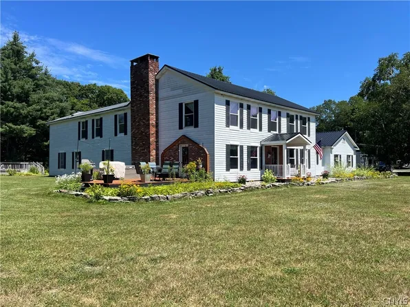 8818 Wheelock Dr, Boonville, NY 13309