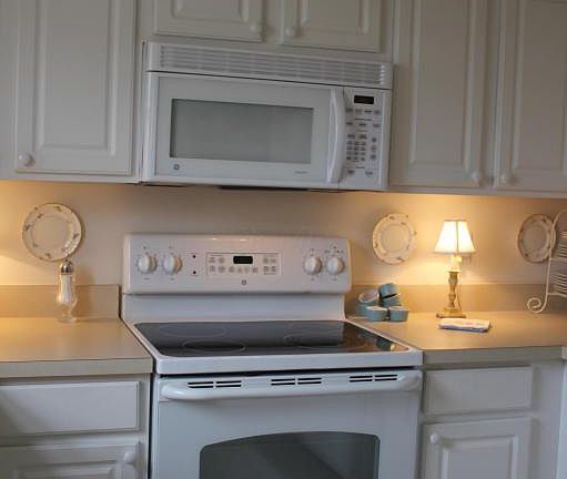 4th image of 5520 Little Falls Dr
