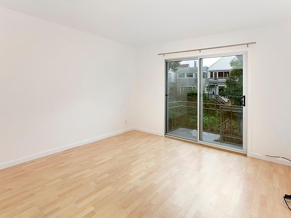 4th image of 164 23rd Ave APT 1