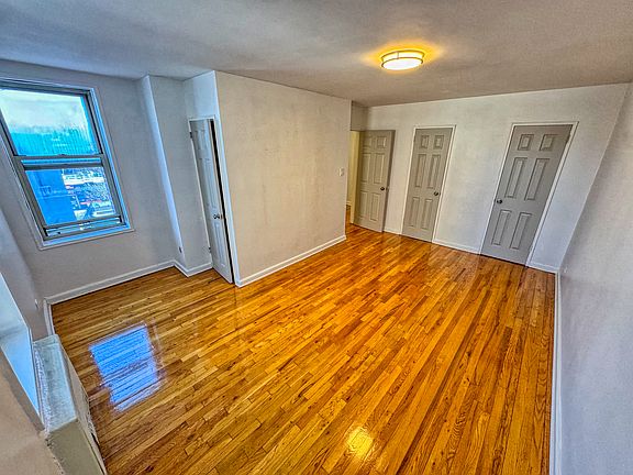 5th image of 6725 Dartmouth St APT 3L