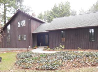 8965 Spencer Lake Rd, Spencer, OH 44275