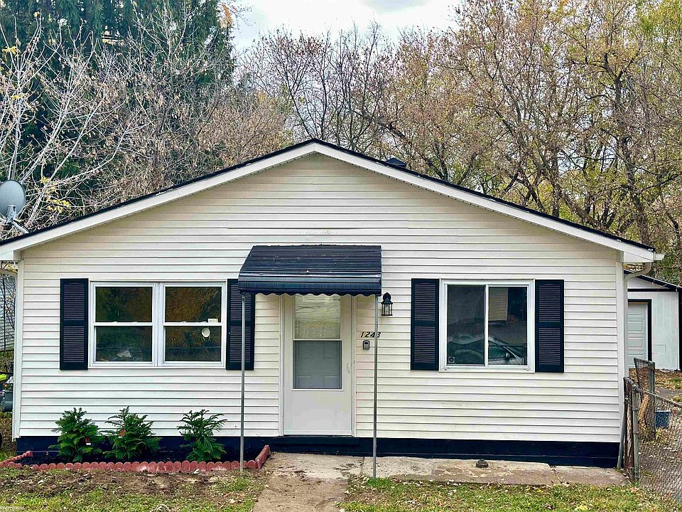 1st image of 1243 Cherrylawn Dr