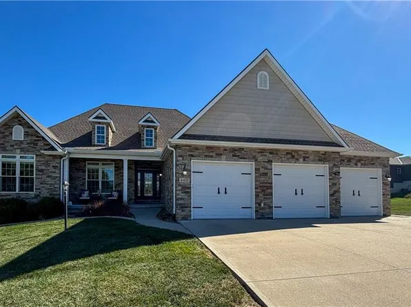 4401 Fieldstone Ct, Saint Joseph, MO 64505