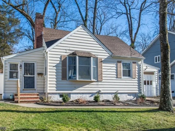 5 Laurel Dr, Wayne Twp., NJ 07470
