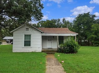 216 NE 19th St, Mineral Wells, TX 76067