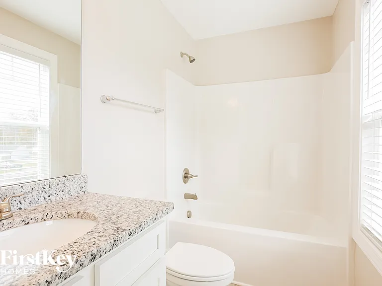 80 Alpha Ct — Photo 10