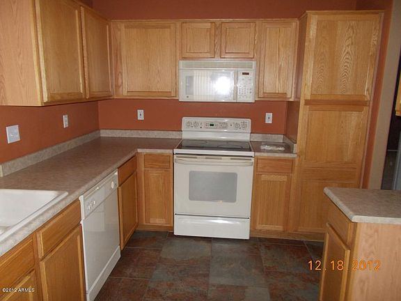 5th image of 14935 W Maui Ln