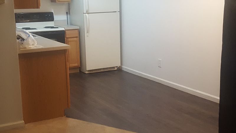 2nd image of 1066 Curry Rd APT 24