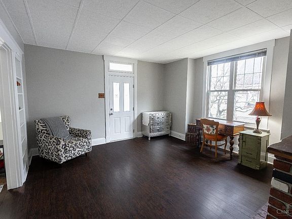 5th image of 621 Jefferson Ave