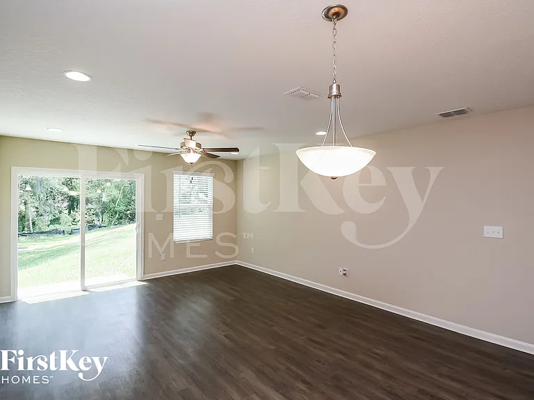 11218 Margarets Landing Pl — Photo 4