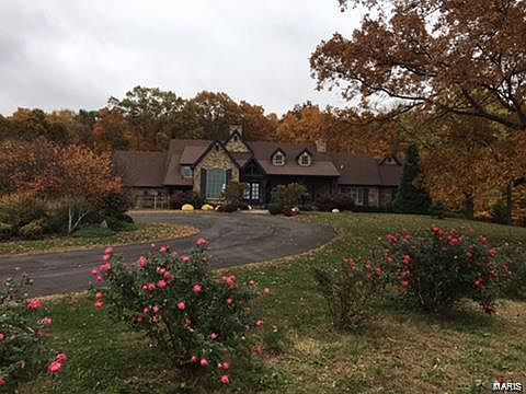 1st image of 309 Fox Run Ln