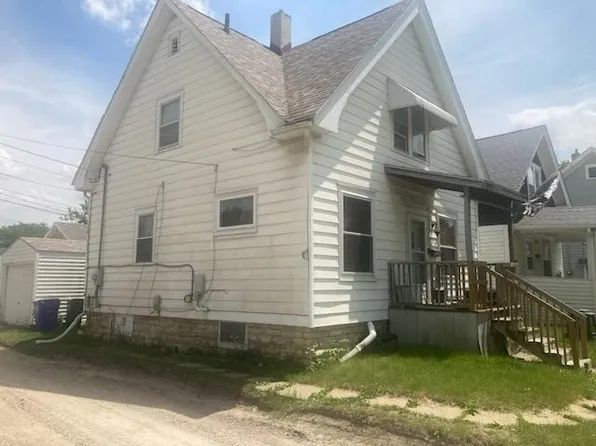 516 15th St SE, Cedar Rapids, IA 52403