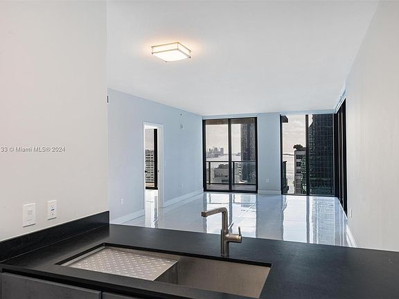 2nd image of 1010 Brickell Ave #1905