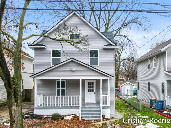145 Straight Ave NW, Grand Rapids, MI 49504