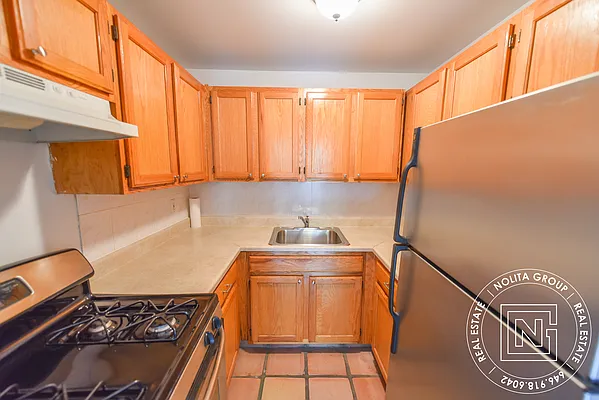 Rented by Nolita Group | media 9